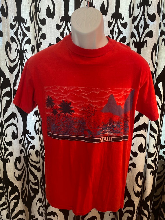 Vintage 1980s early 90s Maui Hawaii T-Shirt Medium