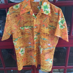 Vintage Waikiki Holiday Hawiian shirt.