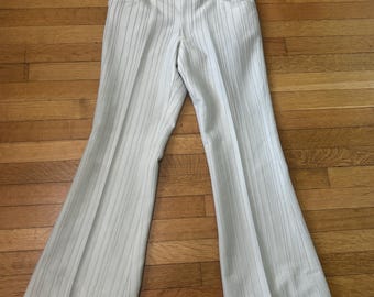 Pantalones acampanados texturizados vintage de los años 70. ¡Exquisitos! 32” x 30”