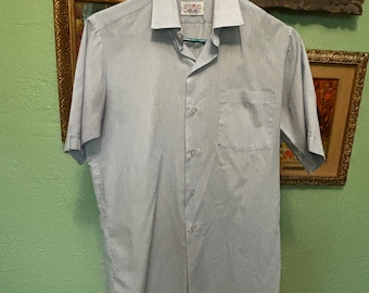 Vintage 70s Sears Kingsway Dress Shirt | Powder Blue Permanent Press Button Up | Pointed Collar | Retro Men's Short Sleeve Shirt Medium
