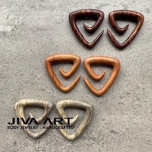Wood stretched ears lobes hoop earrings triangle spiral ear gauges weights Wooden plug earring Hand carved price per pair 8g 6g 4g 2g 0g 00g
