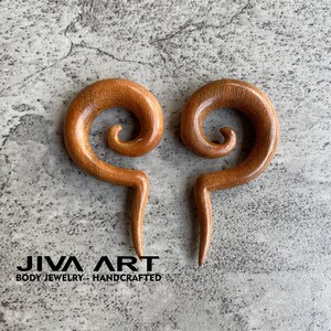 Wood stretched ears lobes hoop earrings Super spiral ear gauges weights Wooden plugs earrings Hand carved price per pair 8g 6g 4g 2g 0g 00g