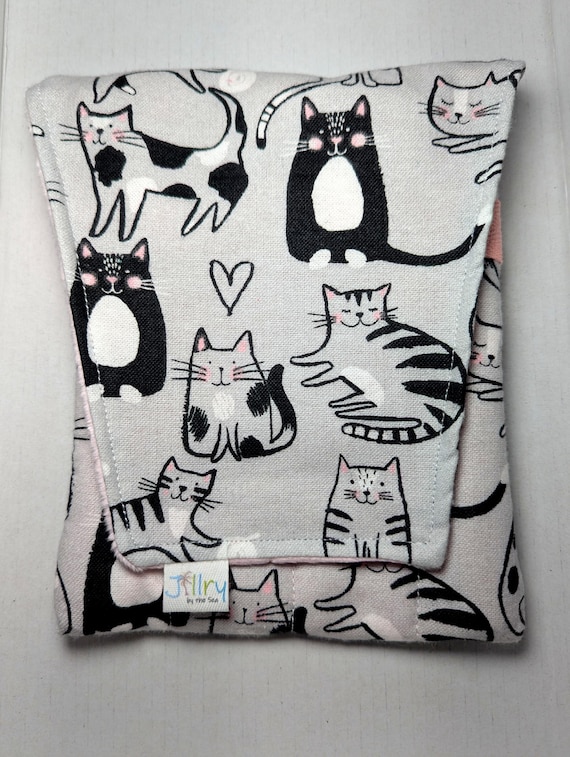 Fabric 8 Pen Pouch "Gatemouth" Sweet Cats (white Interior)