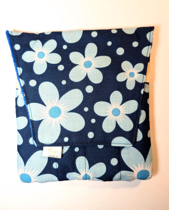 Fabric 8 Mini Pen Pouch "Gatemouth" Blue Flowers