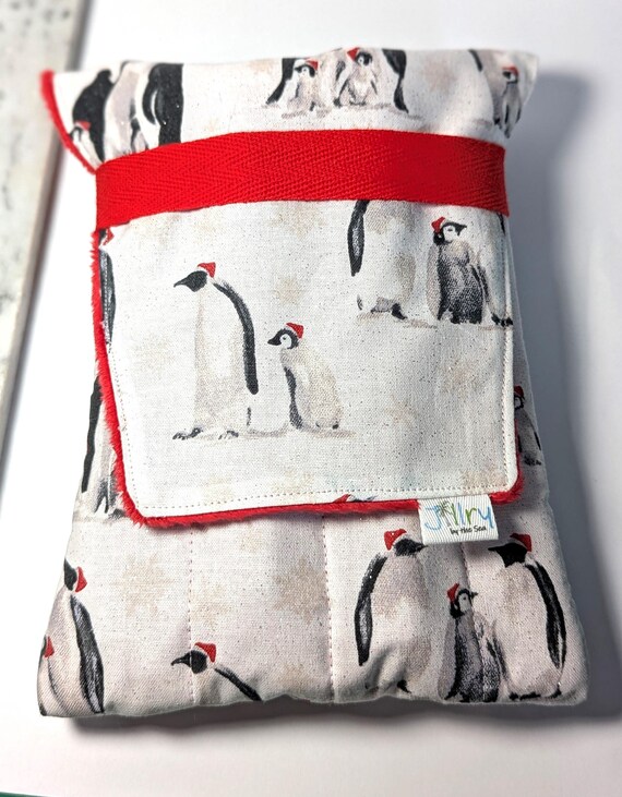 Fabric 8 Pen Pouch "Gatemouth" Holiday Sparkly Penguins