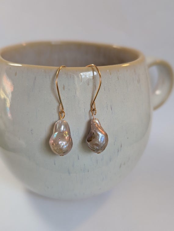 Hand Hammered Gold filled Earrings with Freshwater Pearls