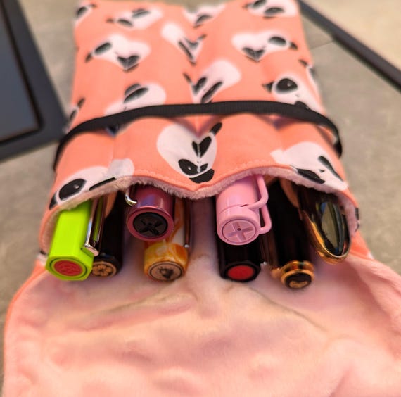 Fabric 8 Pen Pouch "Gatemouth" Panda Faces