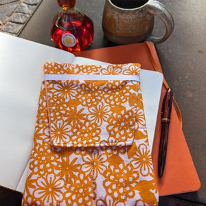Fabric 8 Pen Pouch &quot;Gatemouth&quot; Orange Flower
