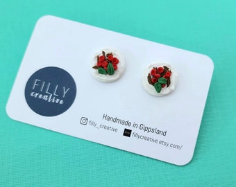 Pavlova studs- 6
