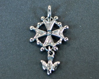 Protestant silver pendant