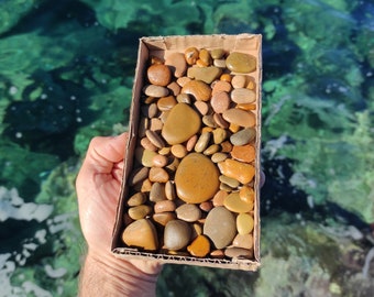 100 natural,smooth,mustard beach pebbles.Pebbles for crafts.Bonsai decor.Beach house decor 1-4cm (0.4"-1.6")