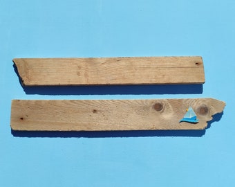 2 flat long driftwood pieces for sign that can't be ingnored. 59-65cm (23.2"-25.5’’)