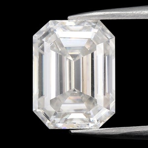 2.50 Ct White G H Color Moissanite Emerald Gemstone VS1 Clarity 9.00 MM GN102
