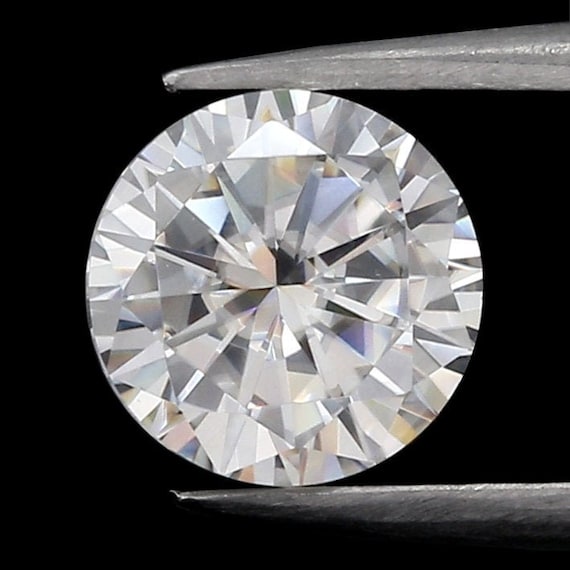 Gh color best sale moissanite