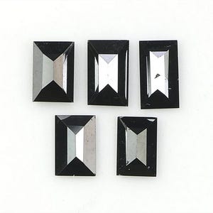Diamant naturel de forme baguette en vrac de 1,03 carat, couleur noire, diamant taille baguette de 4,35 mm, diamant noir de taille baguette en vrac naturel de 4,35 mm QN1371
