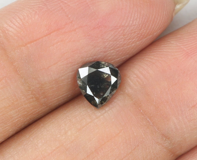 0.85 Ct Natural Loose Diamond Heart Black Grey Color I2 Clarity 6.40 MM N7701