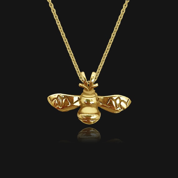 Bumble Bee Outline Pendant in 10K Gold | Peoples Jewellers