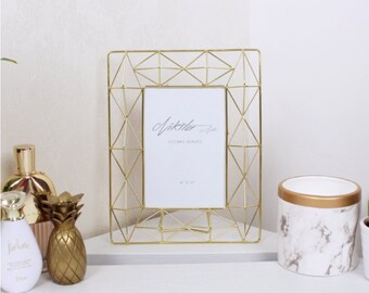 Gold Geometric Wire Photo Frame