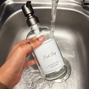 Luxury clear glass soap dispenser set of 2, hand soap and hand lotion dispensers for kitchen or bathroom