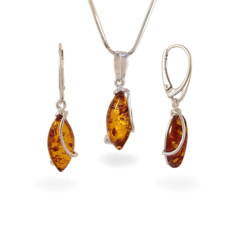 Amber Pendant earrings set - Birthday gifts for mom - Amber jewelry set