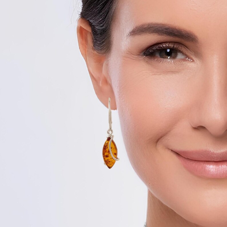 Amber Pendant earrings set - Birthday gifts for mom - Amber jewelry set