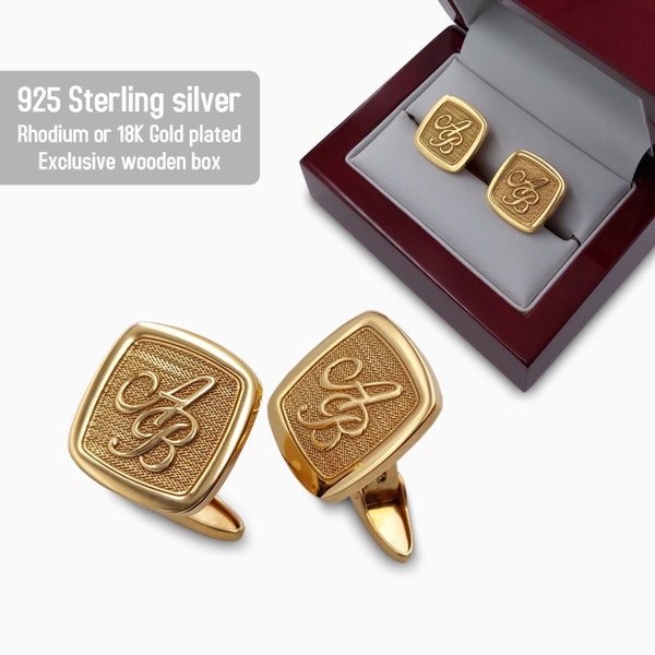 Custom cufflinks with a touch of luxury - Initial cufflinks - Personalized cufflinks - Gold cufflinks or Silver cufflinks engraved