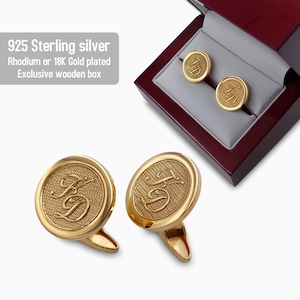 Gold cufflinks with a touch of luxury - Cufflinks personalized - Initial cufflinks - Mens cufflinks - engraved cufflinks