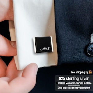 Gemelos grabados en ónix - Regalos de aniversario para él - Regalo de cumpleaños para esposo - Regalos personalizados para hombre, Gemelos con iniciales personalizados