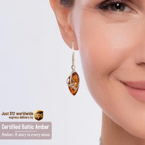 Beautiful stone amber Earrings - Amber dangle earring - Silver amber earrings - Baltic amber earrings - Amber Jewellery - Bernstein