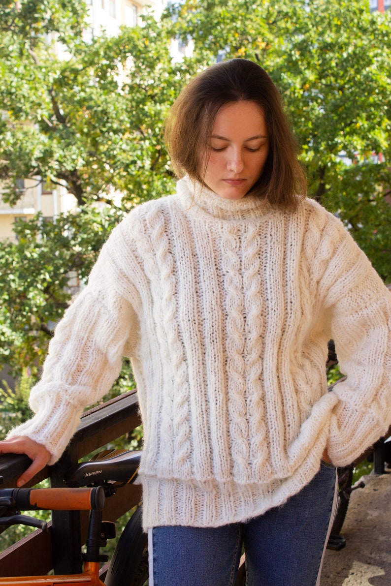Chunky turtleneck oversized alpaca sweater off white Cable | Etsy