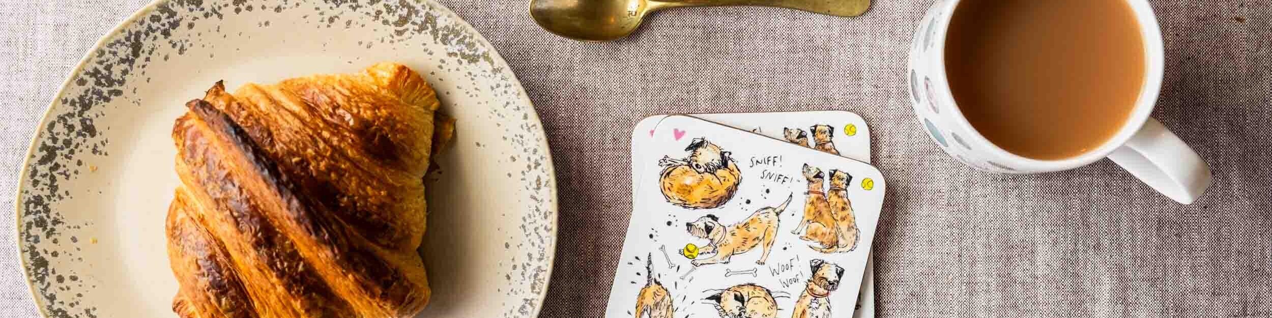 ラスト1点イギリスにて購入　becca hall 犬種イラストマグカップ Beccaillustrates - Etsy 日本