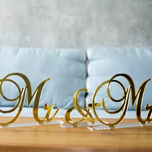 MR and MRS wedding decor, MR and Mrs Sign, Free Standing Wedding Table Signs, Mr&Mrs mirror Letters, table centerpiece decor