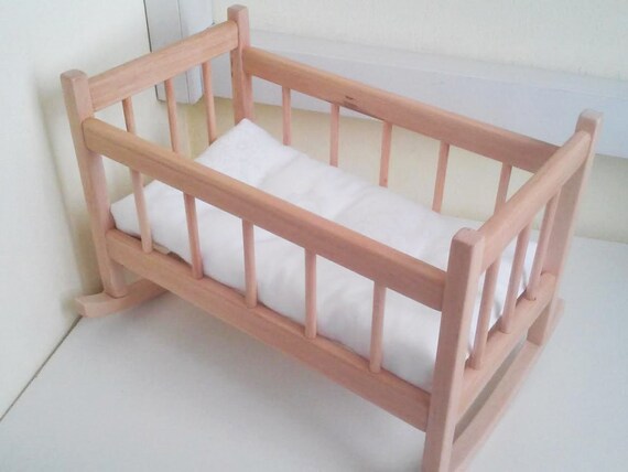 Cradle Vs Crib