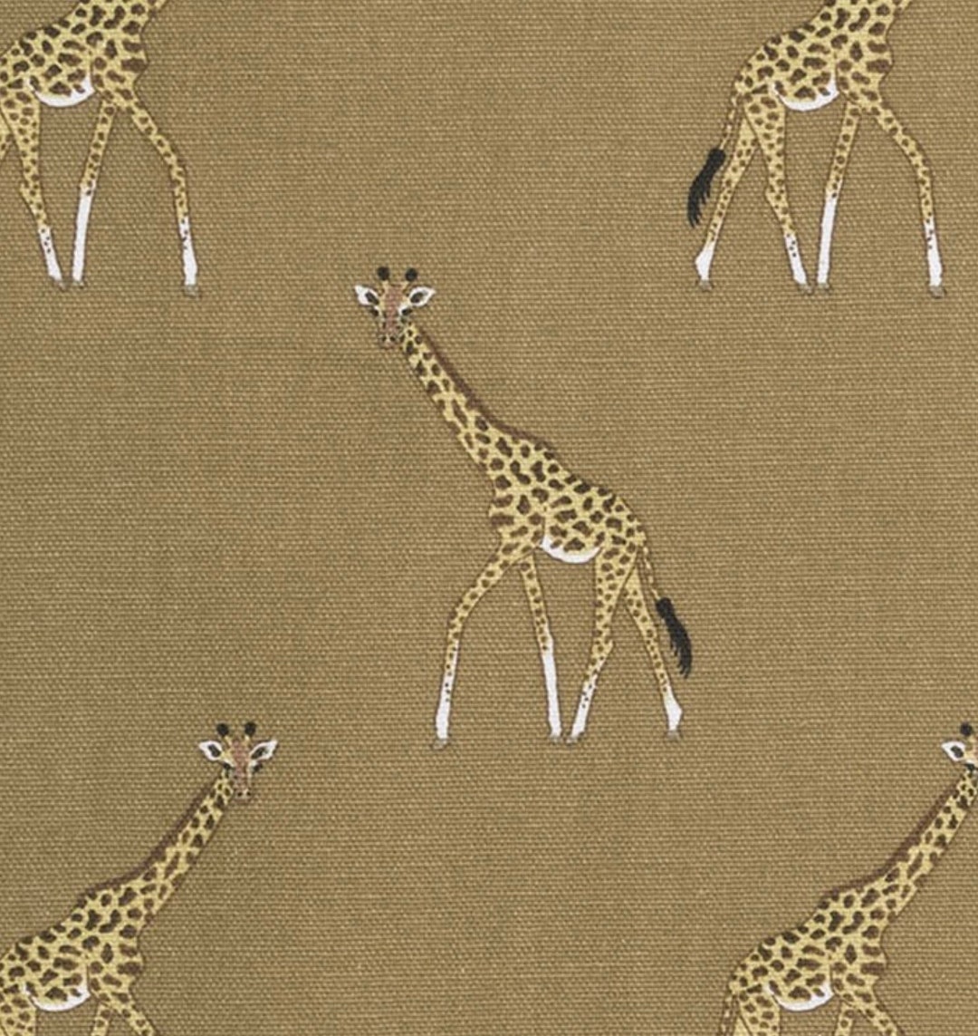 Luxury Wicker Dog Bed with Sophie Allport Giraffe Bumper Cushion and