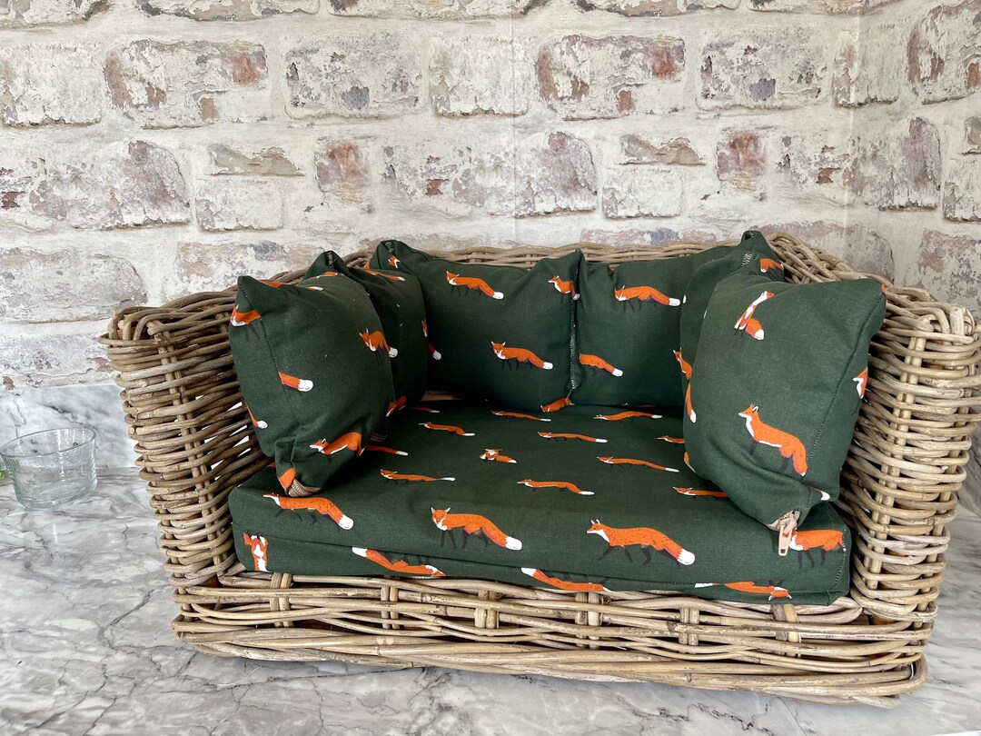 Luxury Wicker Dog Bed With Sophie Allport Fox Bumper Cushion Etsy UK