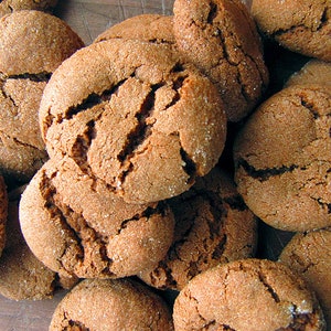 Old-Time Molasses Cookies, 1 1/2 Dozen, Hand-Crafted Cookies