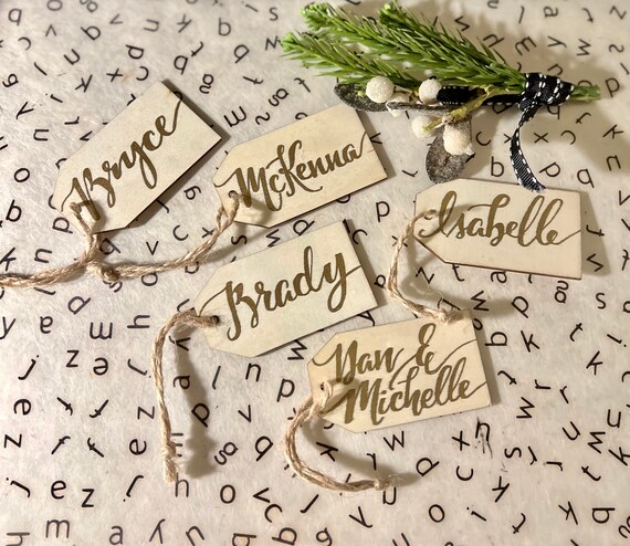 CUSTOM CALLIGRAPHY Wooden Gift Tags / Name Tags / Personalized/Great for Bridal Party Gifts/ Bouquet Tags, Weddings / Christmas / Birthday