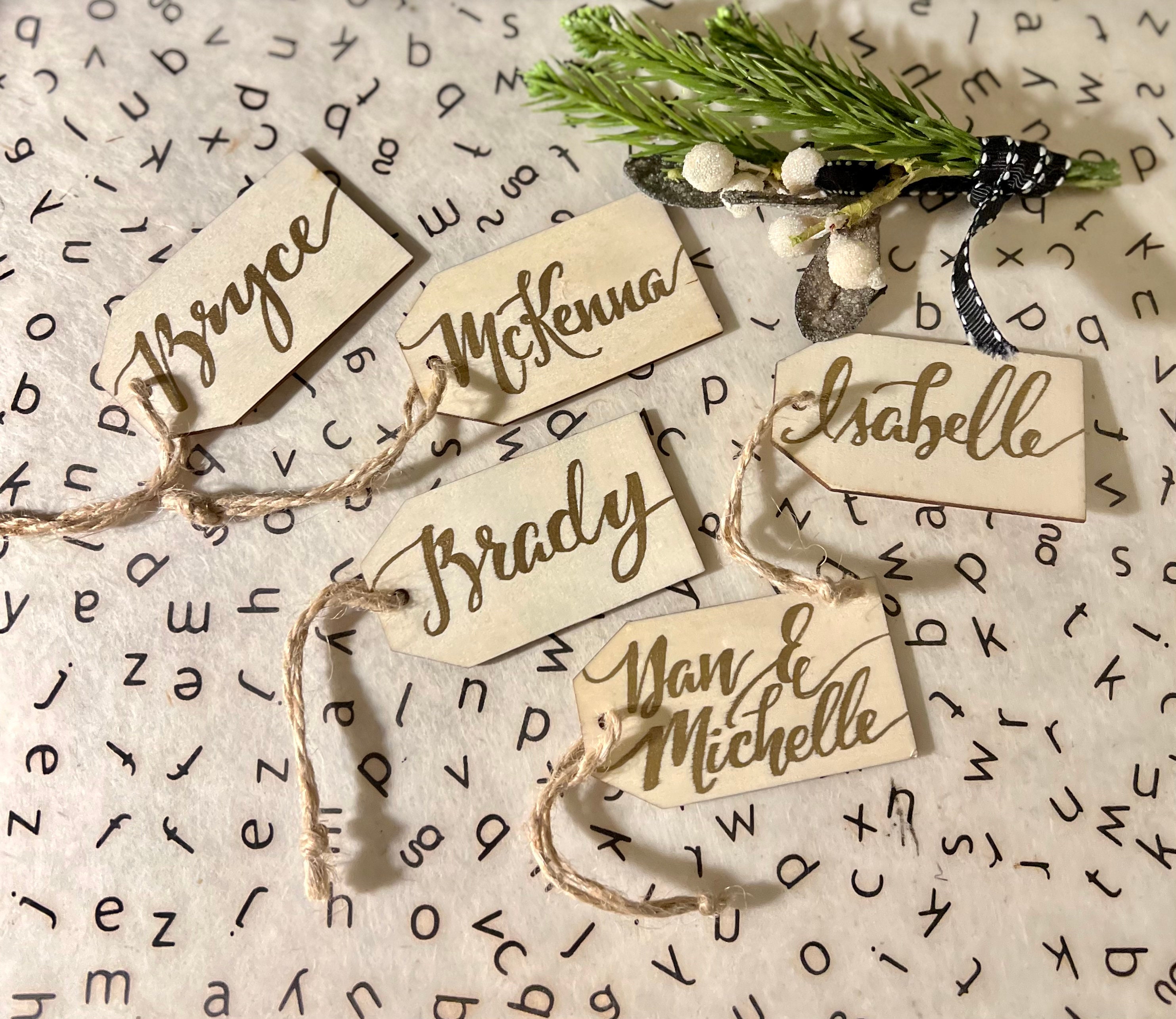 CUSTOM CALLIGRAPHY Kraft Gift Tags / Name Tags / Personalized/Great for  Bridal Party Gifts/ Bouquet Tags, Weddings / Christmas / Birthday