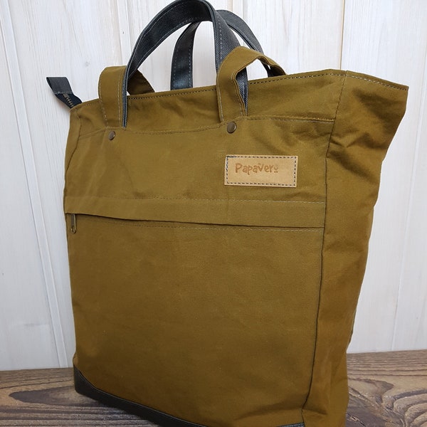 Senffarbene Tasche / Rucksack aus Dry Oilskin und Cordura, cumin dry oilskin and cordura tote / backpack