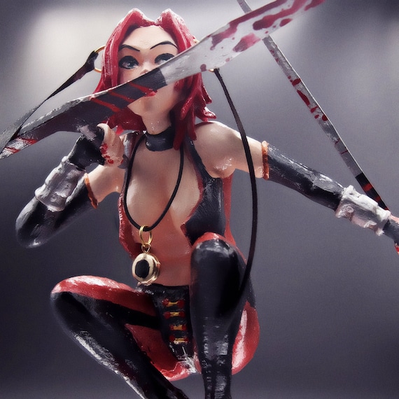 bloodrayne statue