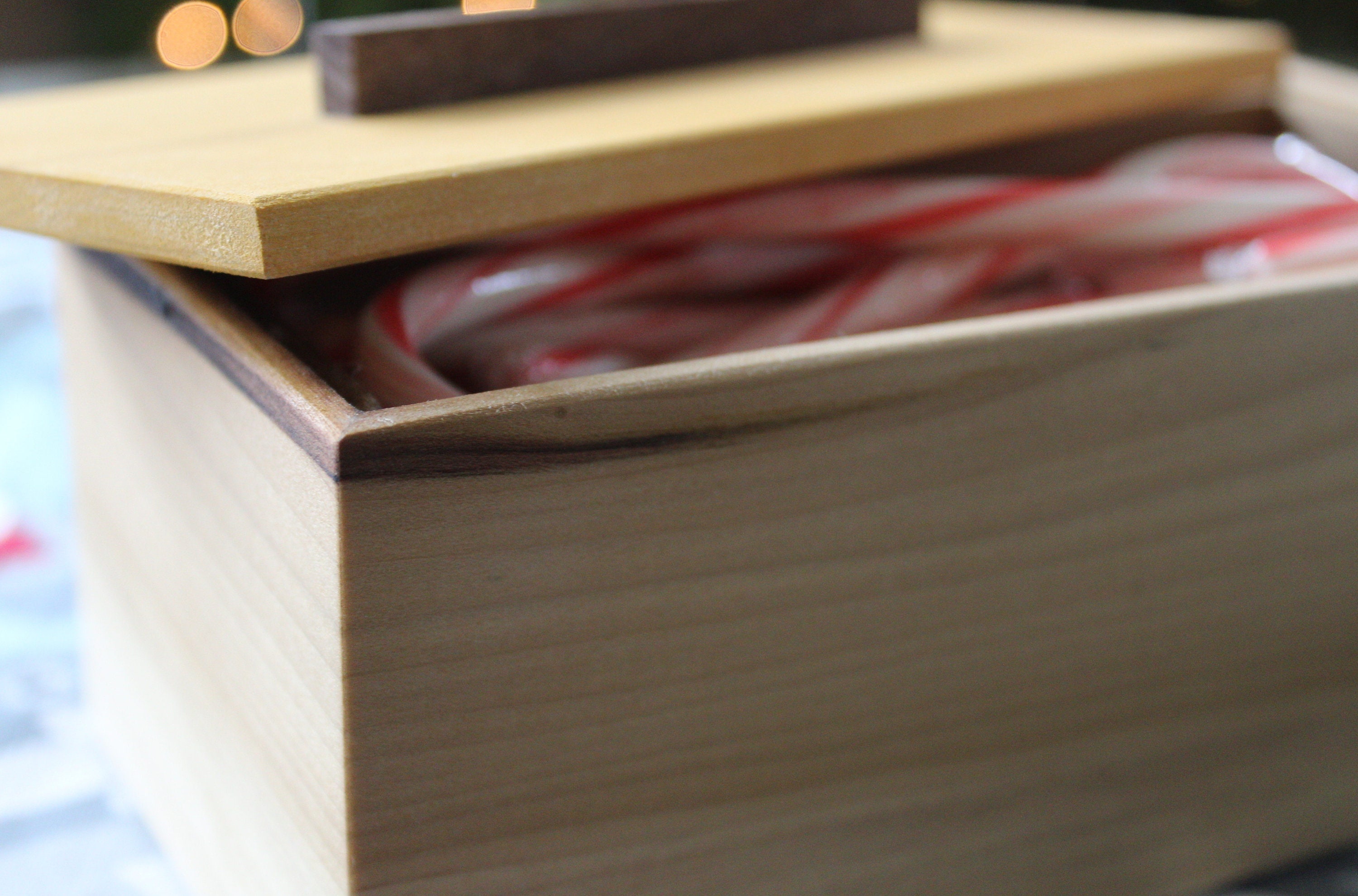 Medium sized boxes for jewelry or gifts