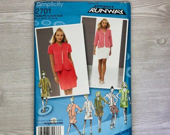 Simplicity Project Runway 2701 P5 NEW & UNCUT Sewing Pattern for Women’s Plus Jacket and Skirt in Sizes 12, 14, 16, 18, 20