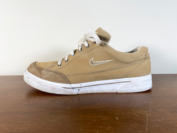 Vintage Nike GTS Canvas Tennis Shoes 1997 nike sho