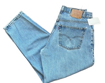 Vintage 90s Levis 560 Mid-Wash Denim Jeans