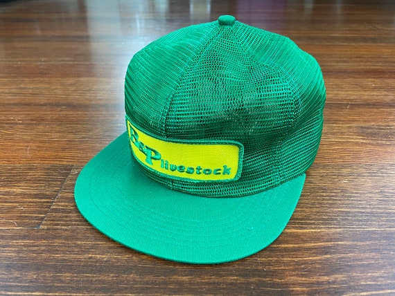 Vintage Livestock trucker hat 80s made in usa truc