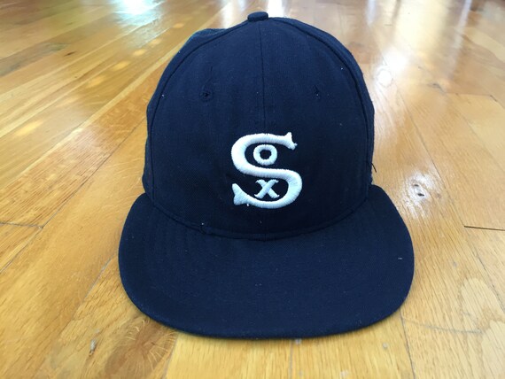 navy blue white sox hat