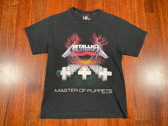 Vintage Metallica tshirt 90s metallica master of p