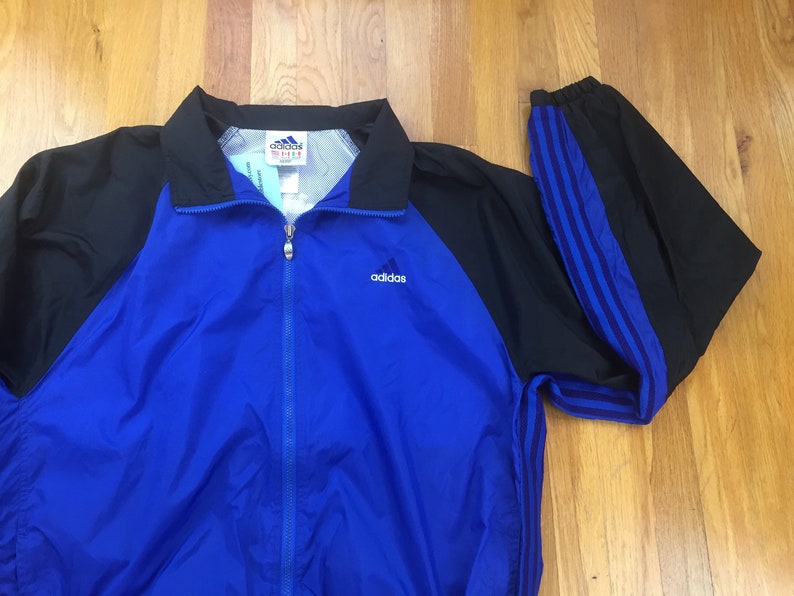 adidas windbreaker navy blue