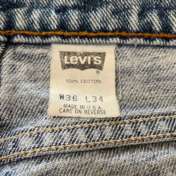 Vintage 2001 Levis 550 Light-Wash Jeans - image 10