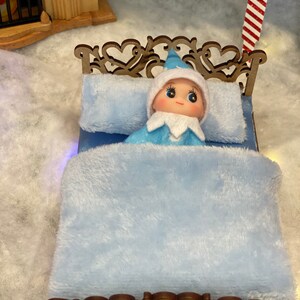 Baby elf bed image 6